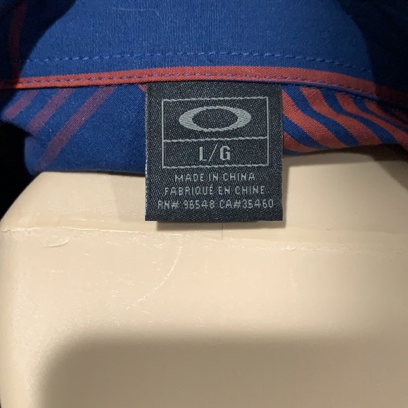 OAKLEY Button Down T Shirt Plaid Blue Red Large - Picture 6 of 6